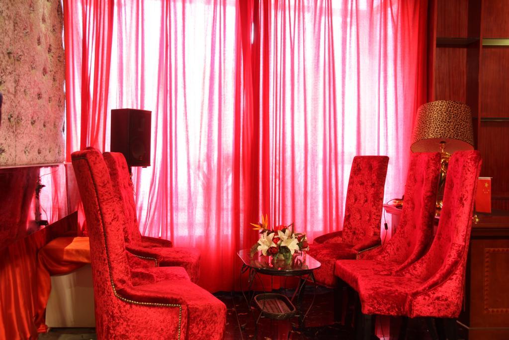 Super 8 Hotel Beijing Shijingshan Jiujiuyuan المظهر الخارجي الصورة